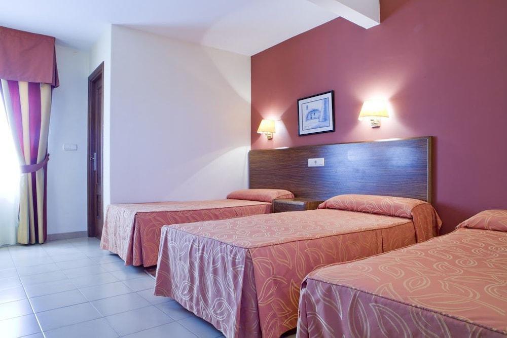 Hotel Siroco Портоново Экстерьер фото