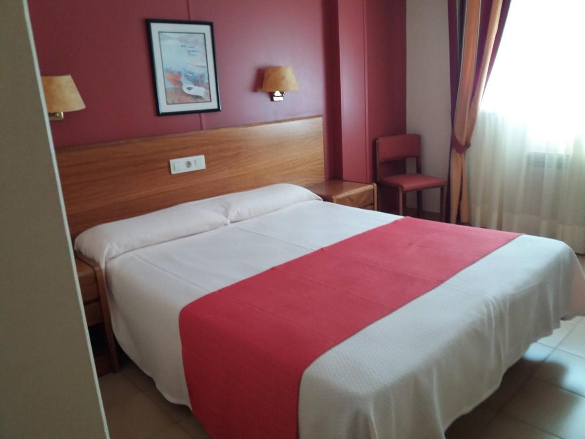 Hotel Siroco Портоново Экстерьер фото