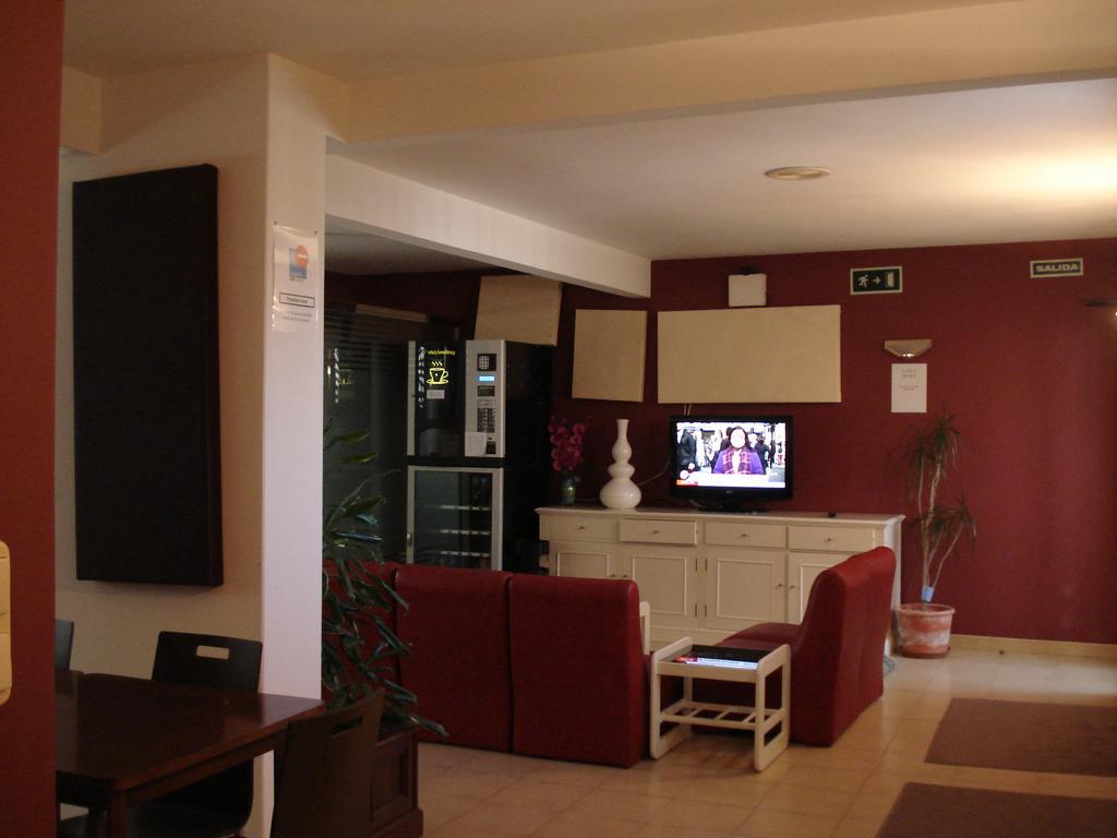 Hotel Siroco Портоново Экстерьер фото